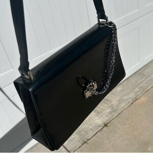 SOLD Gucci Black Patent Leather Women’s Shoulder Bag Baguette